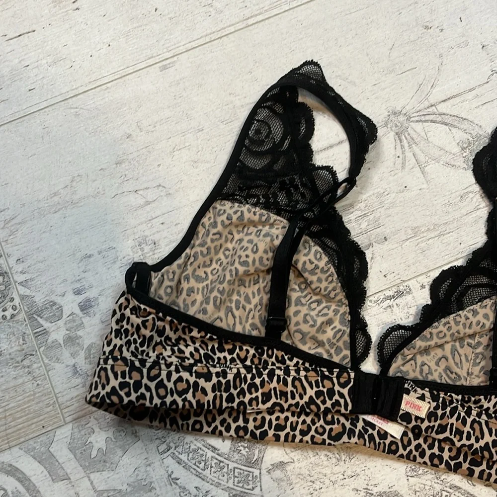 Y2K Victorias Secret Black Lace Plunge Bralette with Leopard Print Size Large
